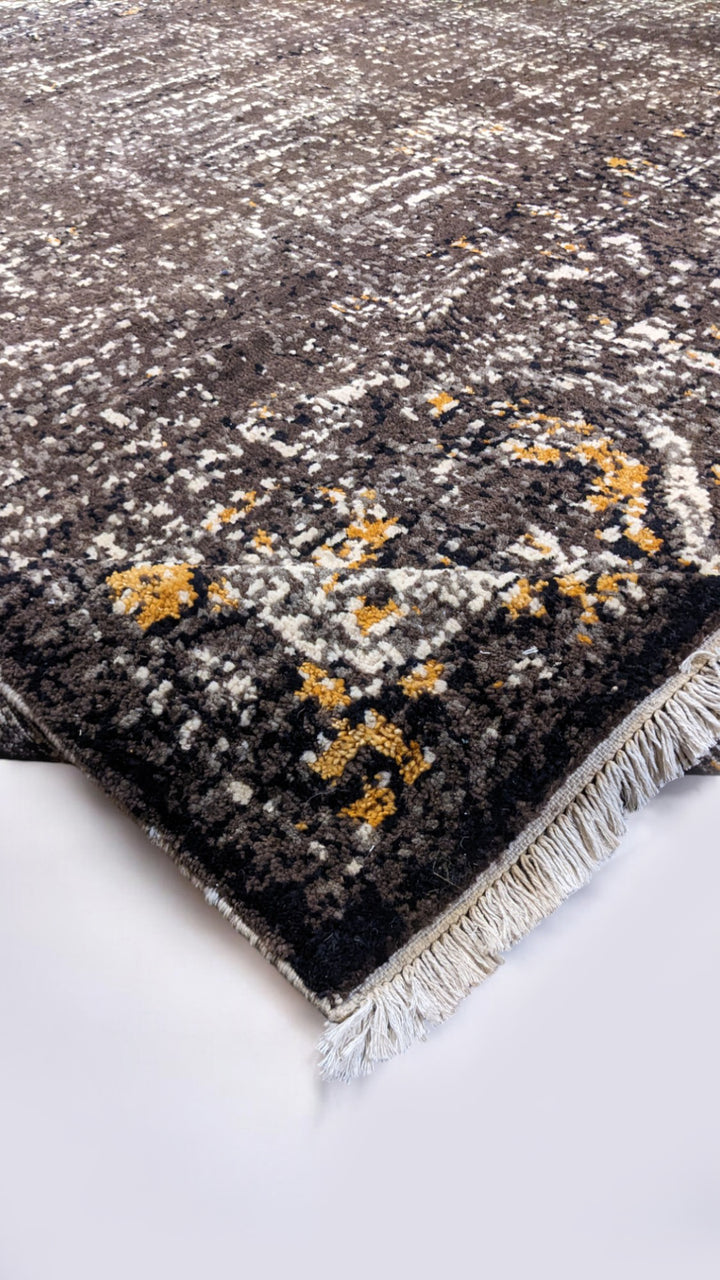 Kaiya Modern Chobi Wool Rug - Size: 10 x 8.2