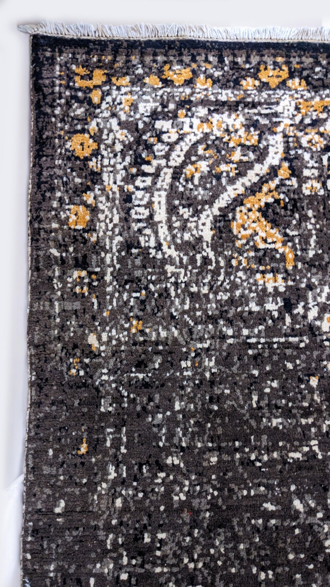 Kaiya Modern Chobi Wool Rug - Size: 10 x 8.2