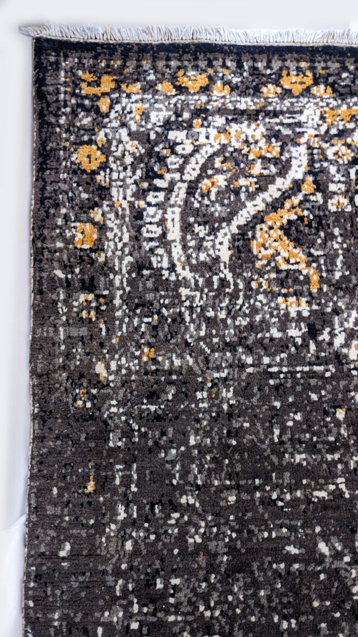 Kaiya Modern Chobi Wool Rug - Size: 10 x 8.2