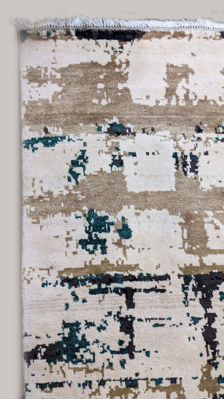 Giro Hand Knotted Rug - Size: 10.4 x 8.1