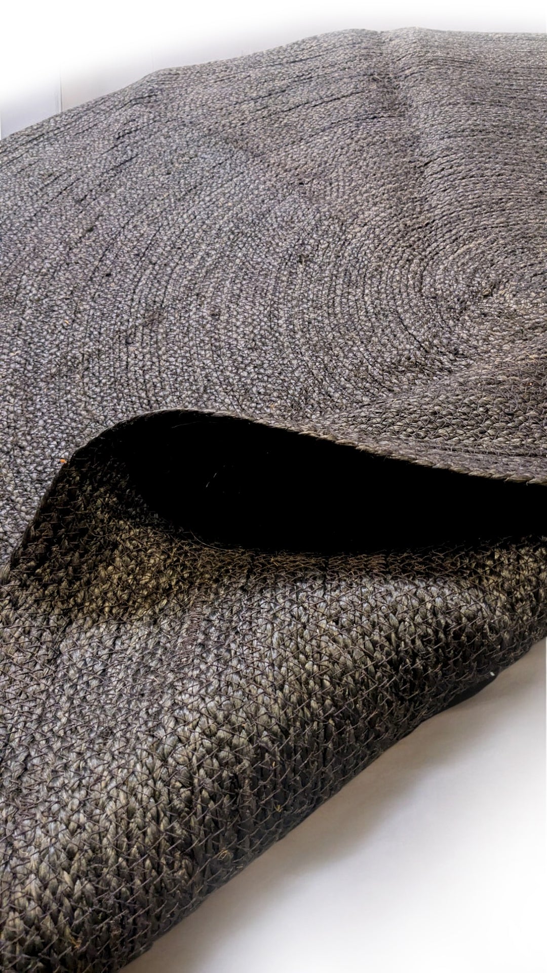 Serenith Turkish Overdyed Hand Woven Natural Jute Rug - Size: 4.8 x 4.8