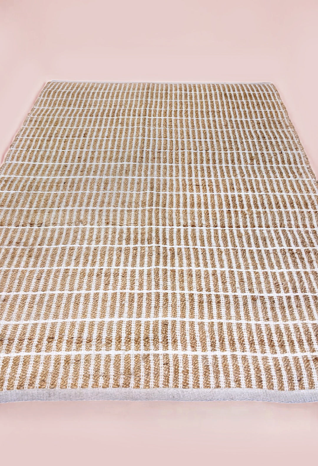 Vistara Natural Jute Rug - Size: 6 x 4