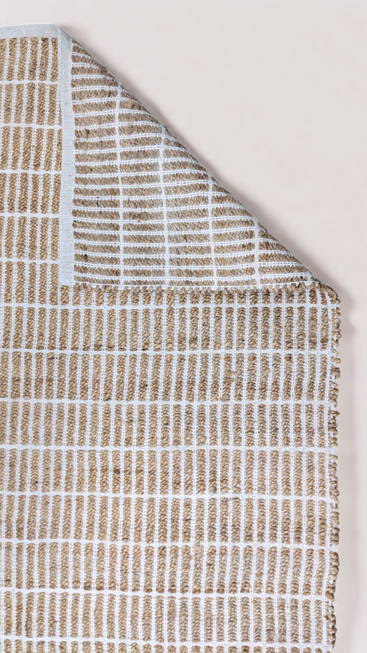 Vistara Natural Jute Rug - Size: 6 x 4