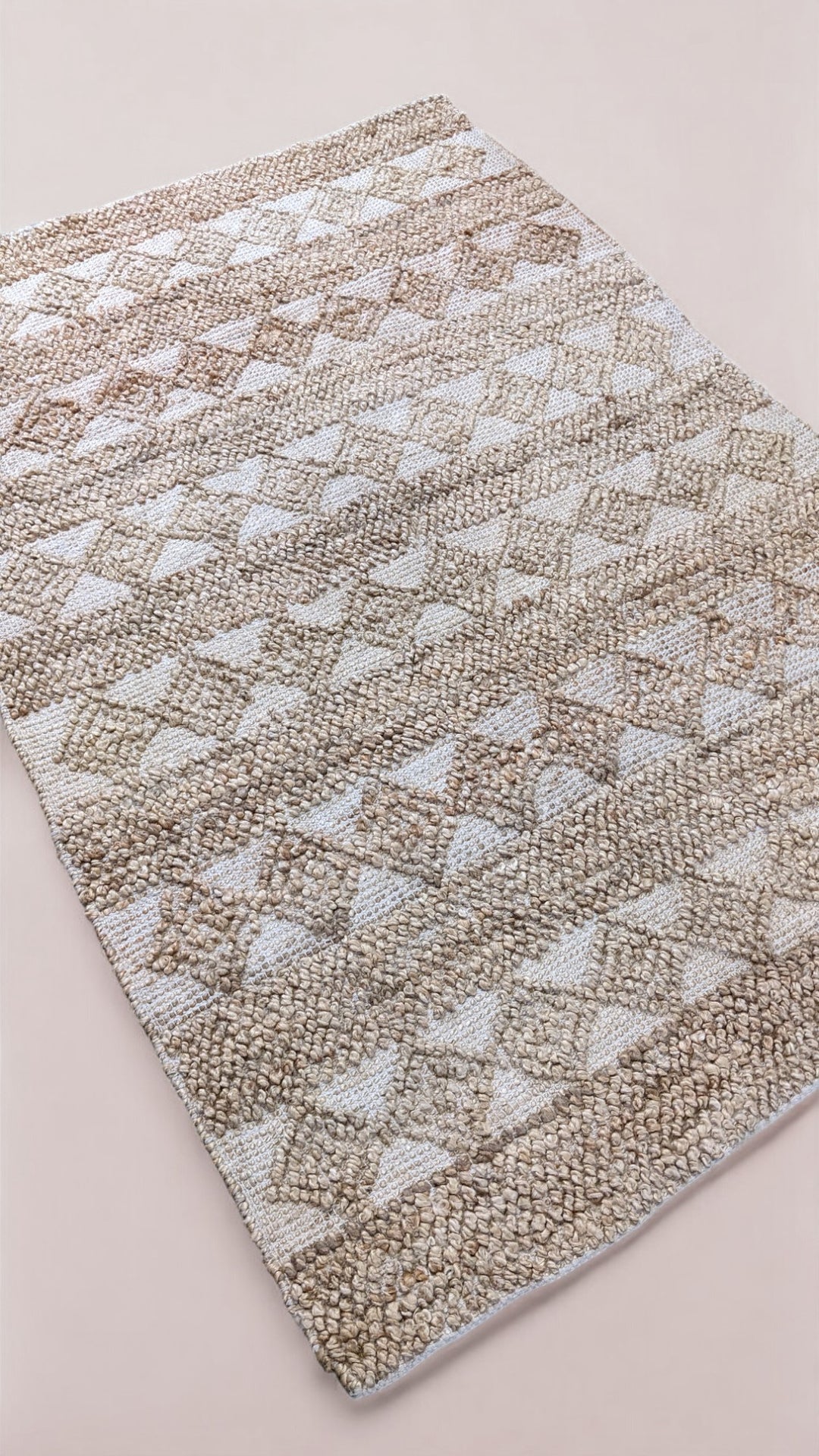 Braided Natural Jute Rug - Size: 7.4 x 4.10