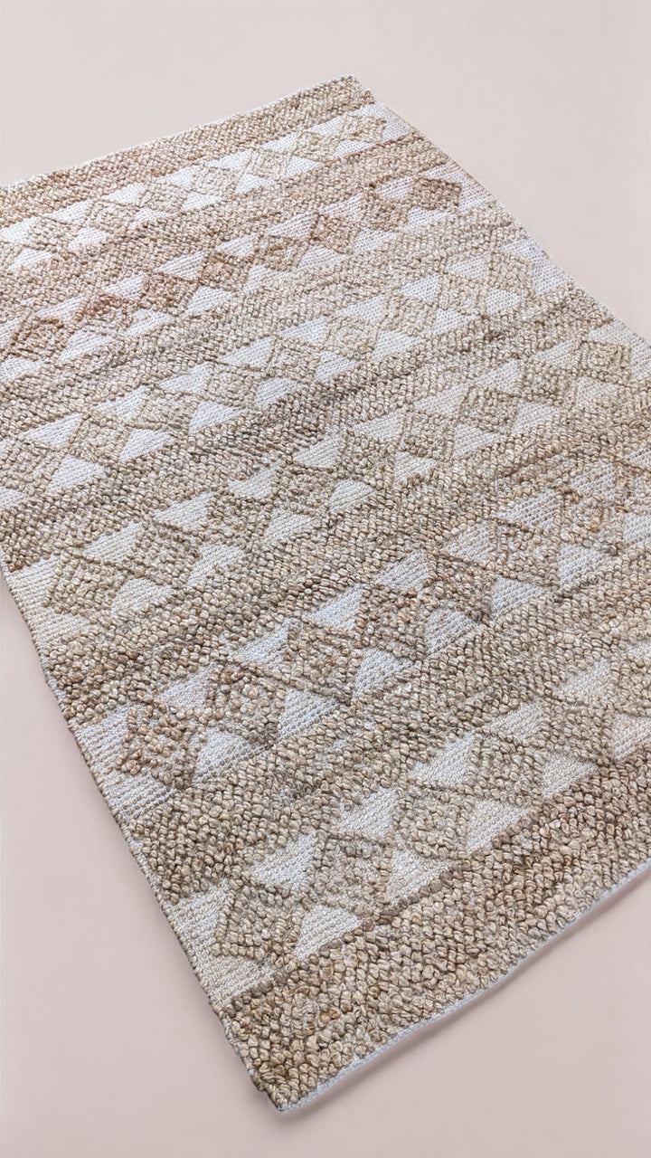 Braided Natural Jute Rug - Size: 7.4 x 4.10