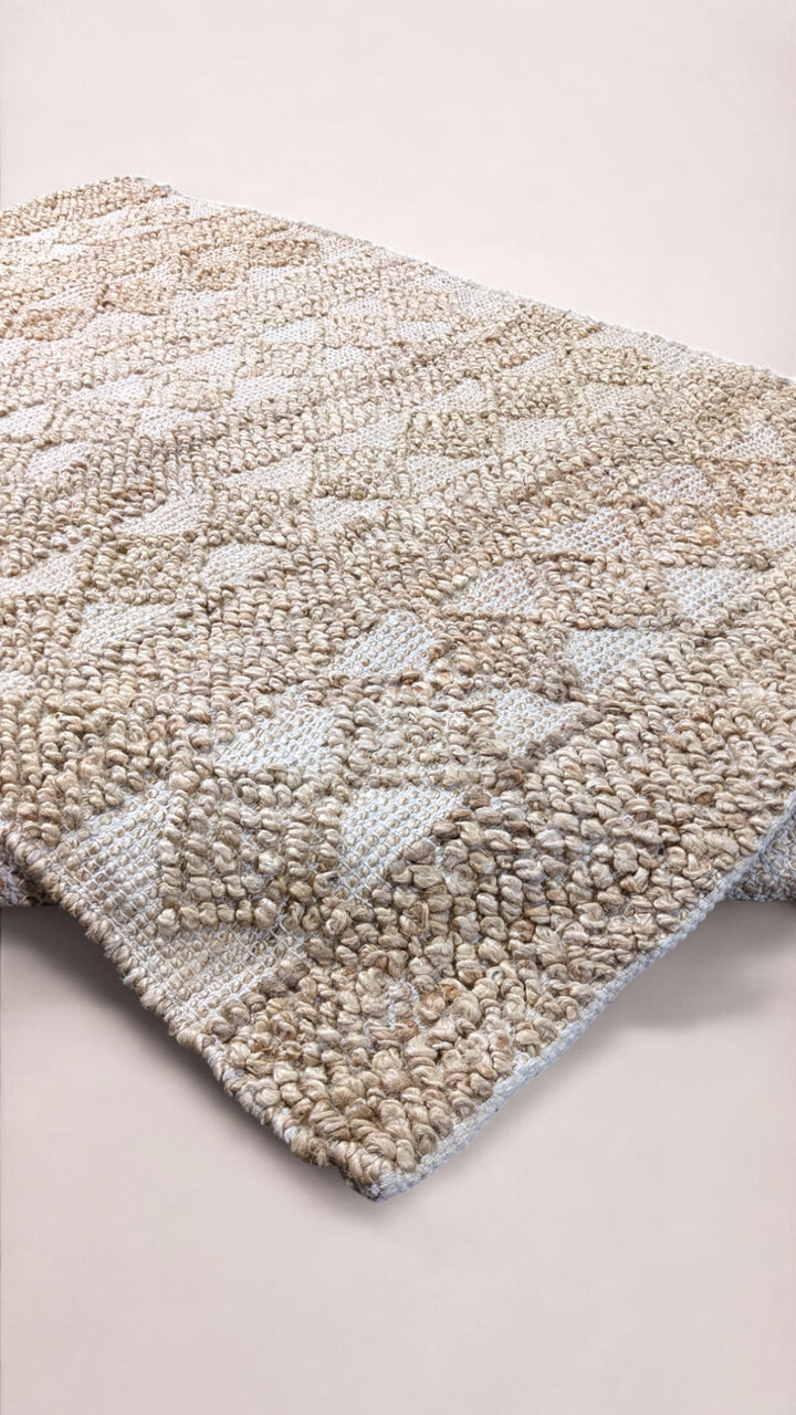 Braided Natural Jute Rug - Size: 7.4 x 4.10