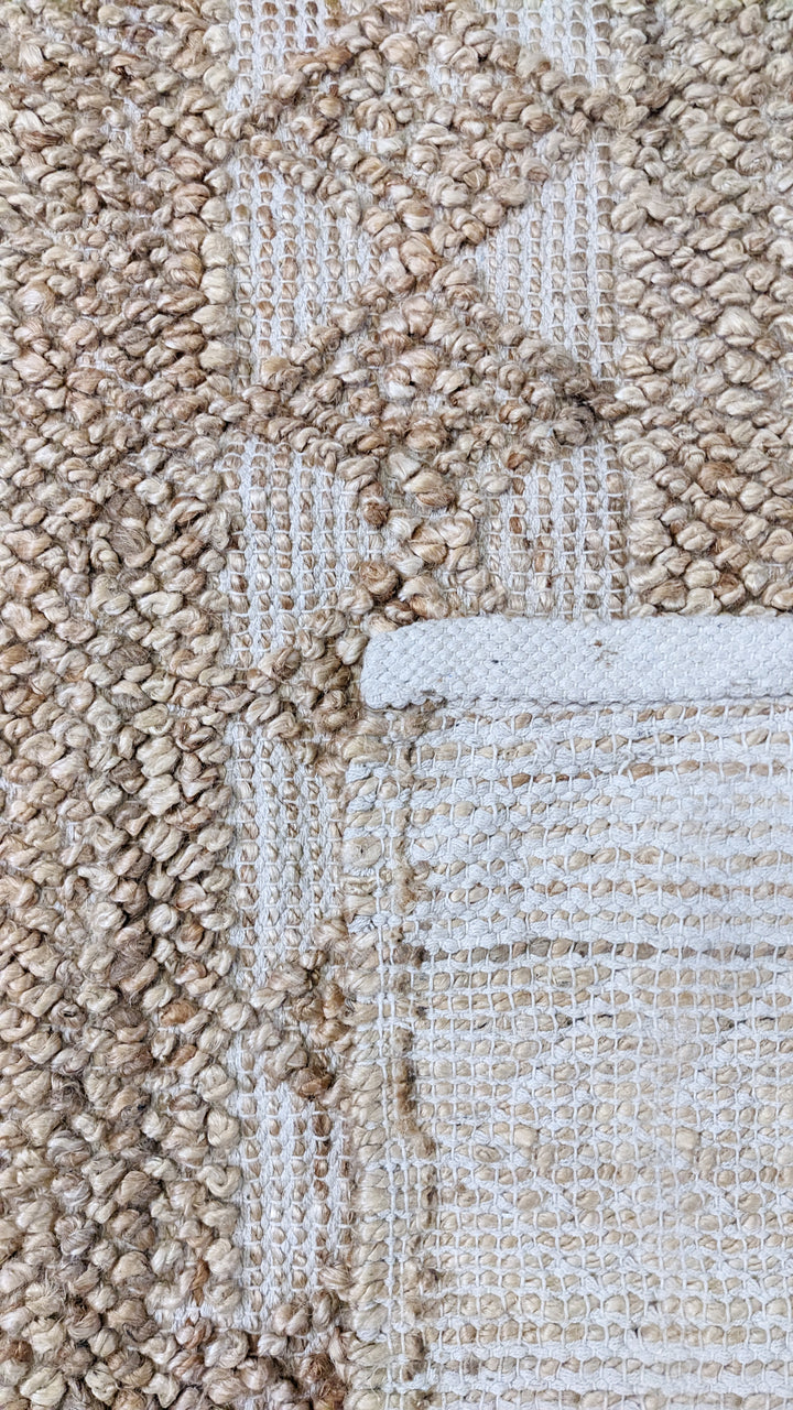 Braided Natural Jute Rug - Size: 7.4 x 4.10