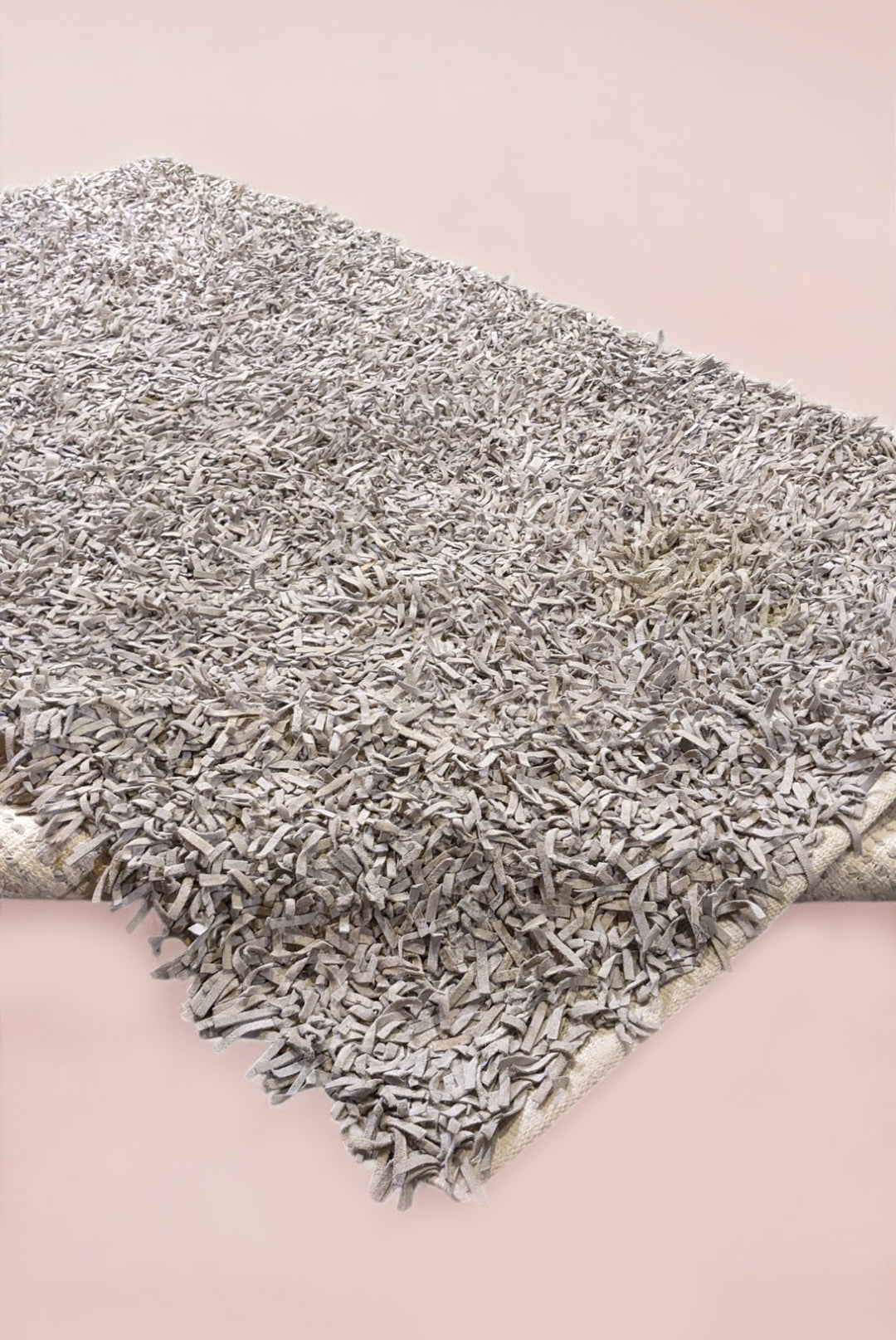 Shaggy Leather Rug - Size: 6.3 x 4