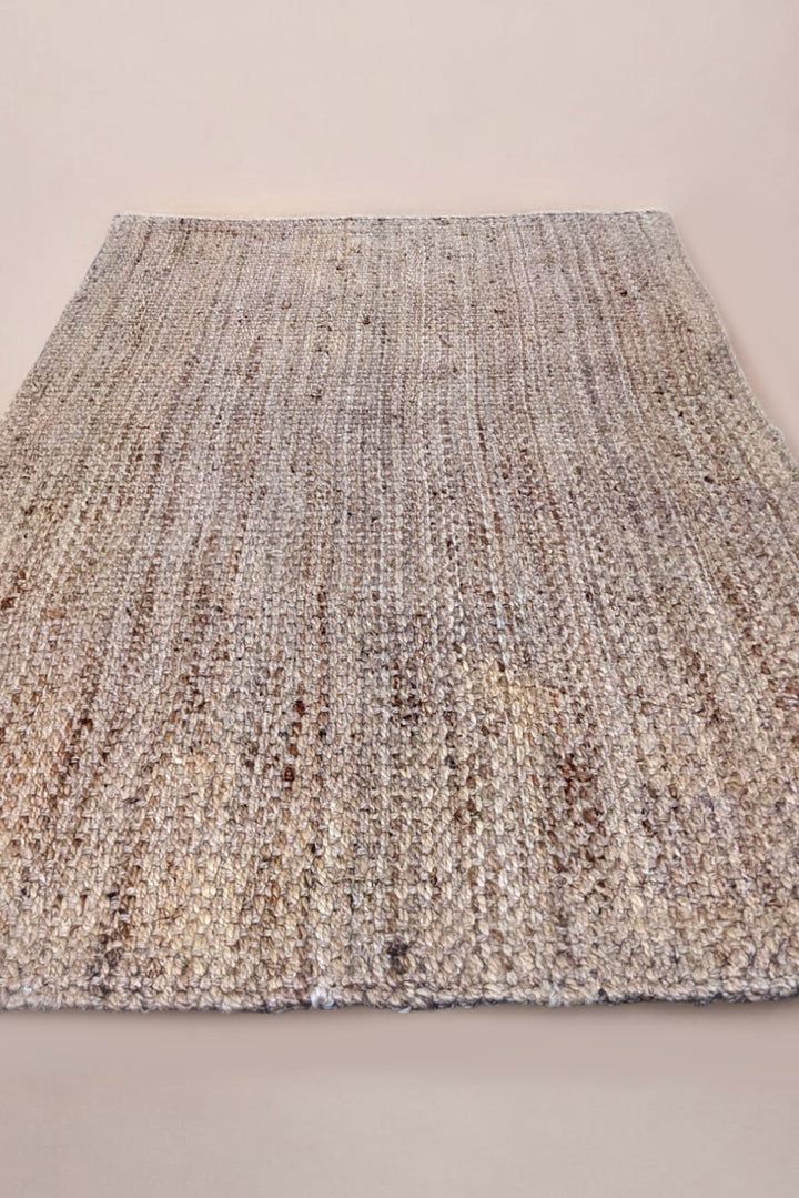Braided Natural Jute Rug - Size: 8 x 5