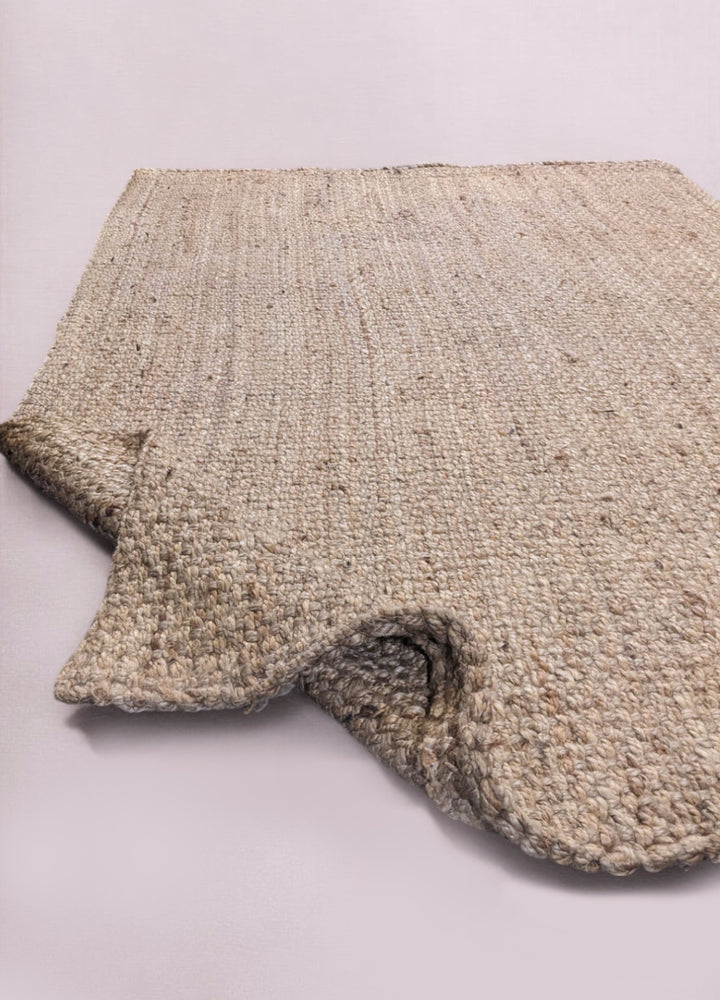 Braided Natural Jute Rug - Size: 8 x 5