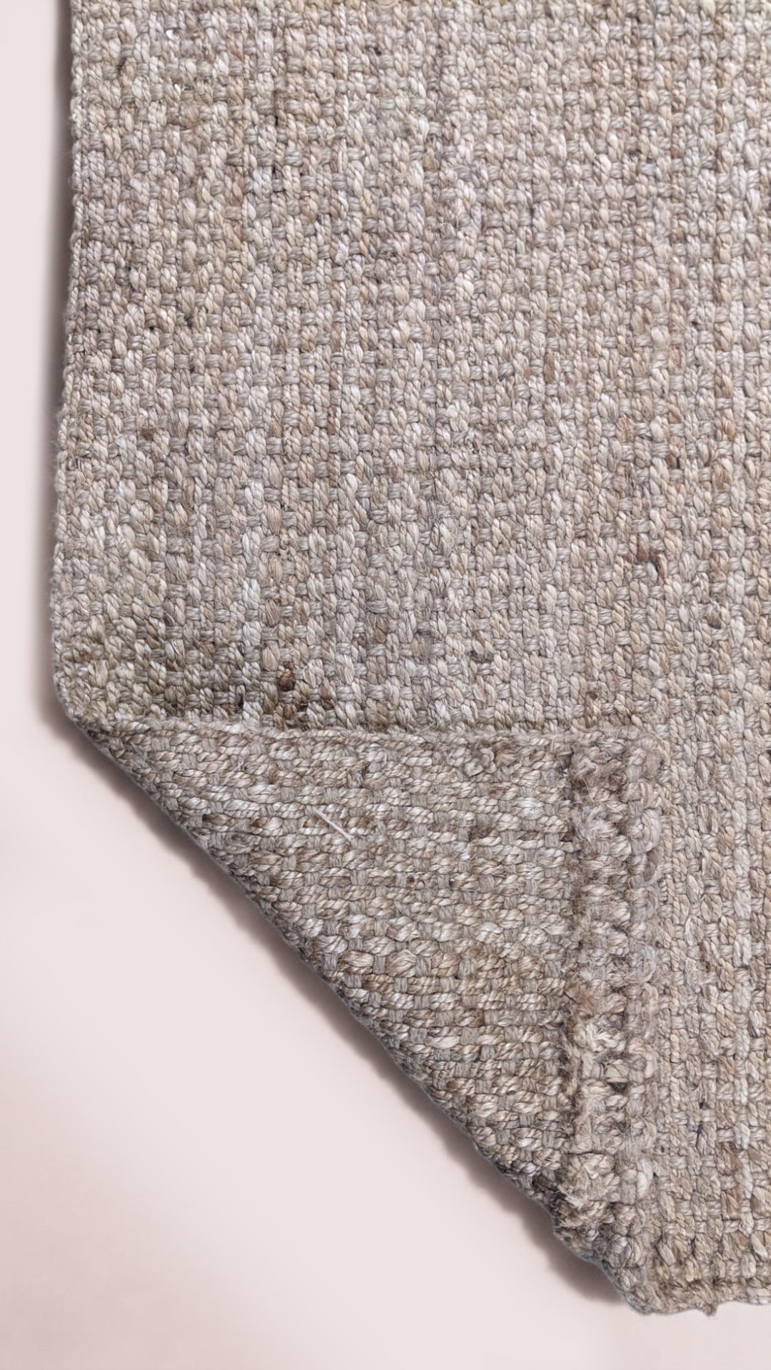 Braided Natural Jute Rug - Size: 8 x 5