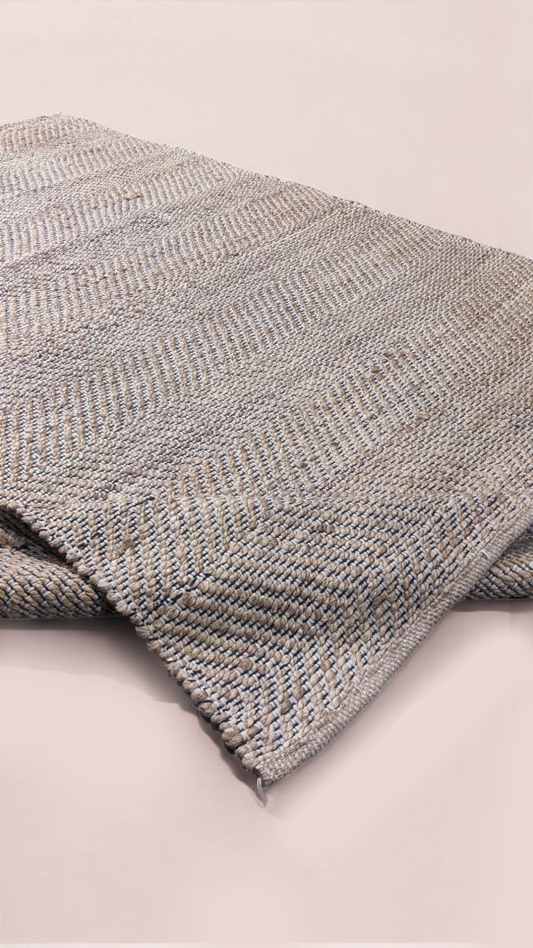 Loop Overdyed Jute Rug - Size: 7.10 x 5