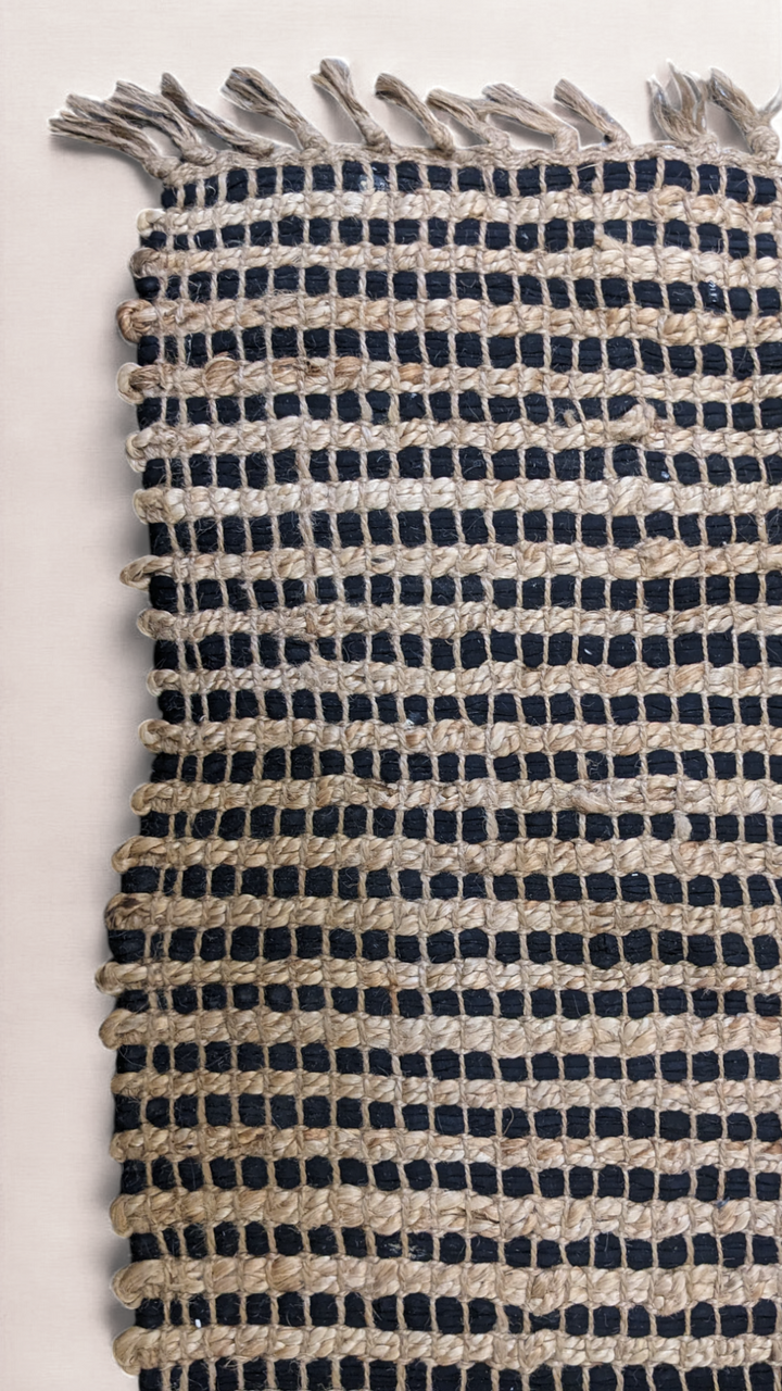 Braided Natural Jute Rug - Size: 4.9 x 2.3