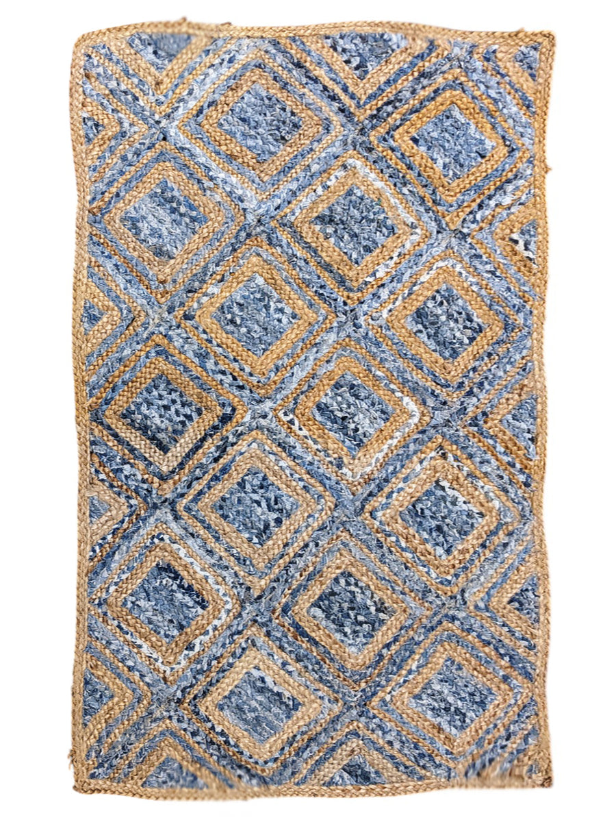 Tressa Natural Jute Rug - Size: 5.1 x 3