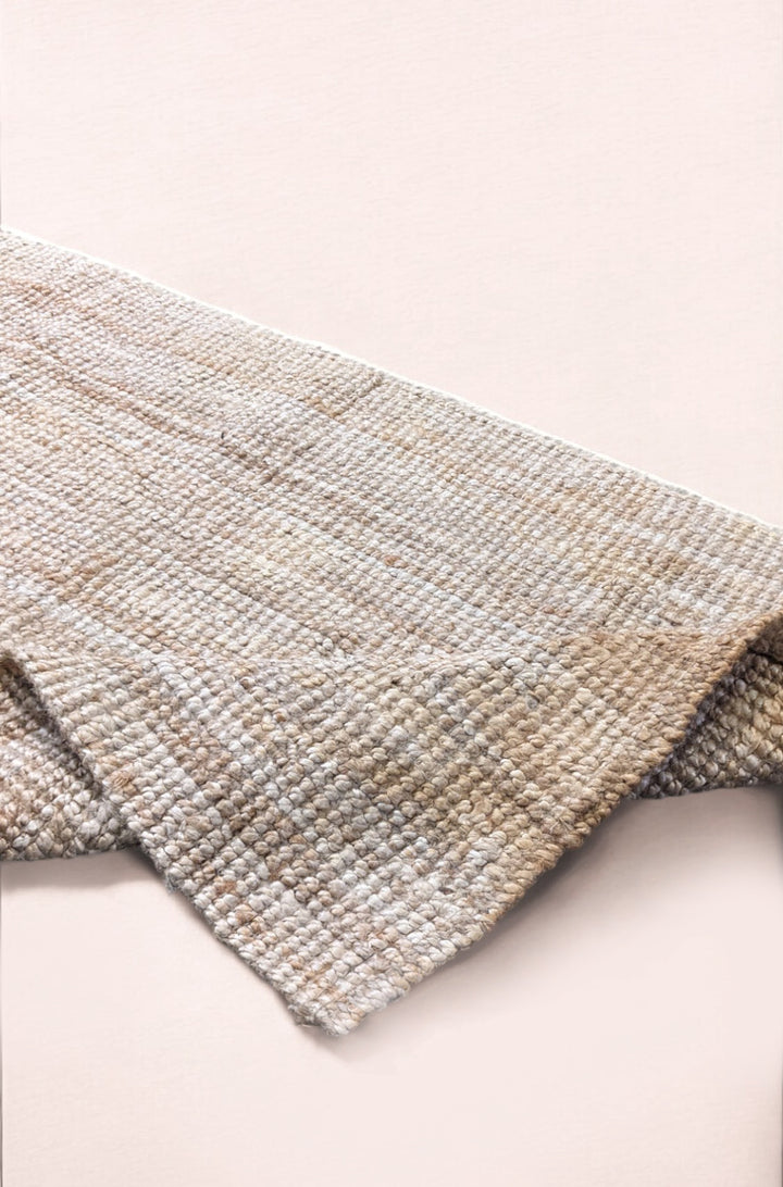 Loop Natural Jute Rug - Size: 4.10 x 2.7