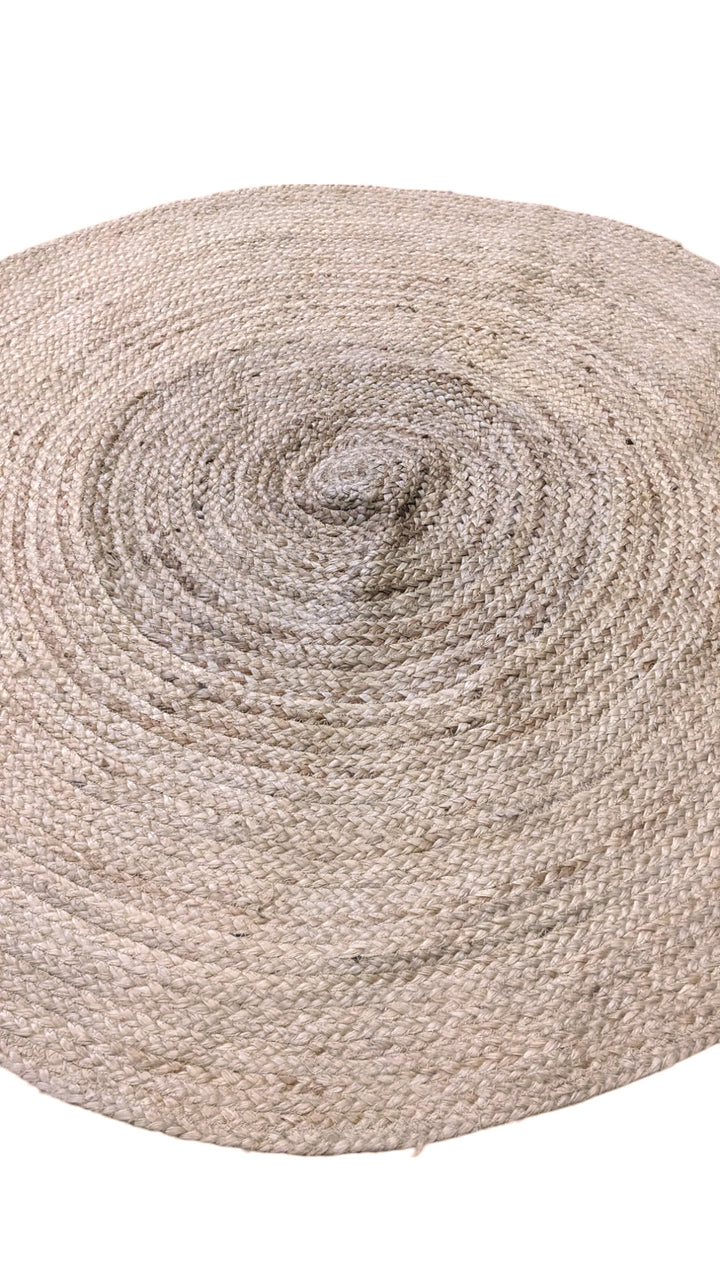 Braided Natural Jute Rug - Size: 4.1 x 4.1