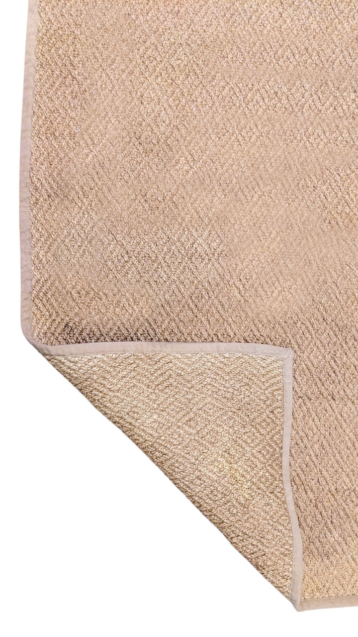 Loop Natural Jute Rug - Size: 6 x 4.2