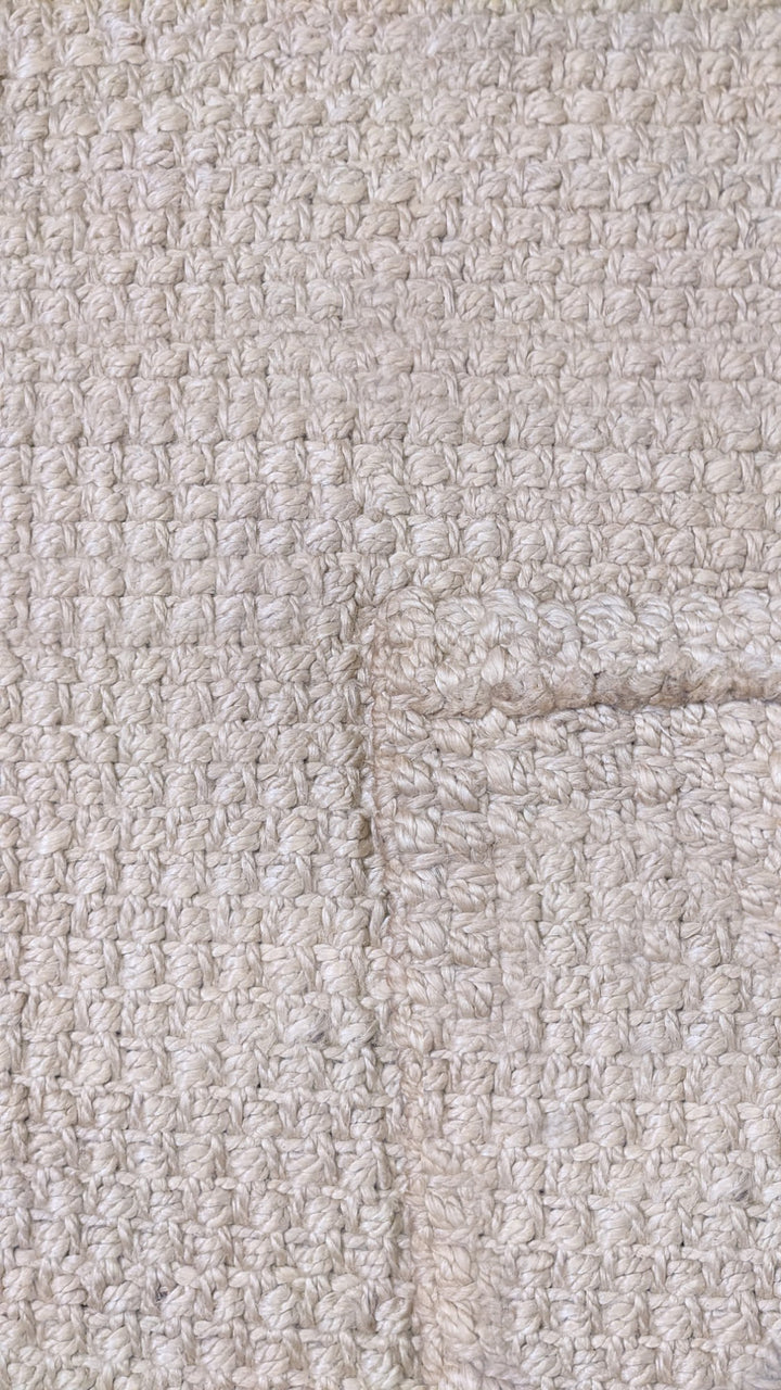 Chunky Natural Jute Rug - Size: 5.11 x 3.10