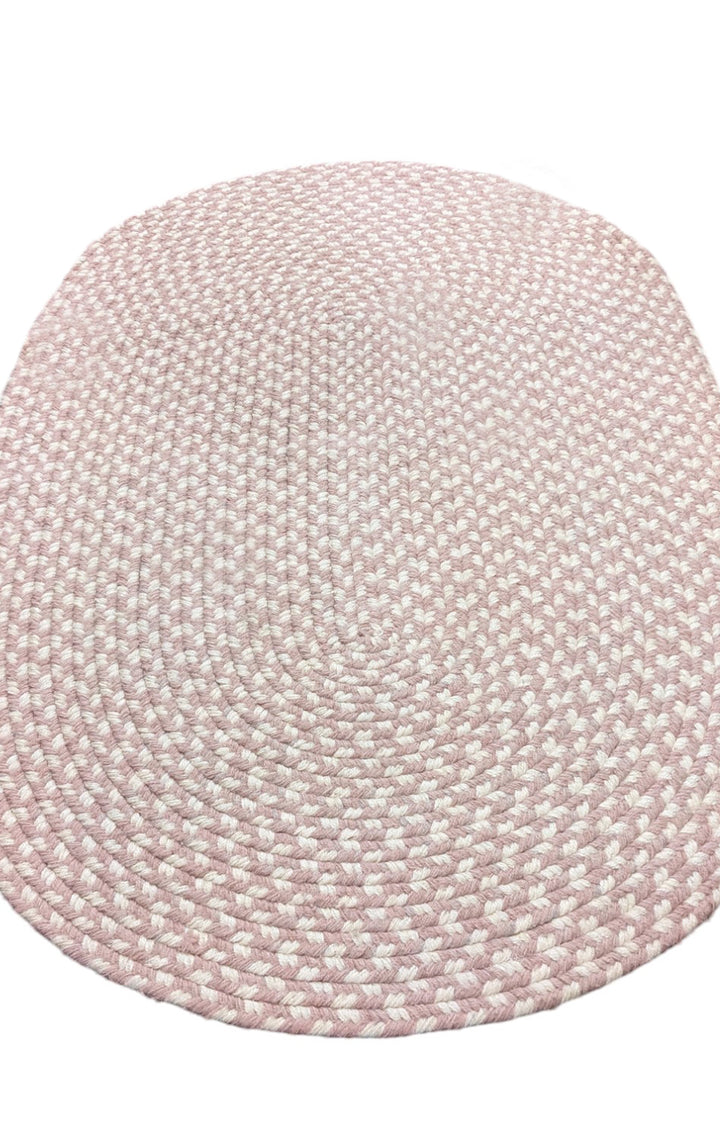 Velvora - Size: 4 x 2.6