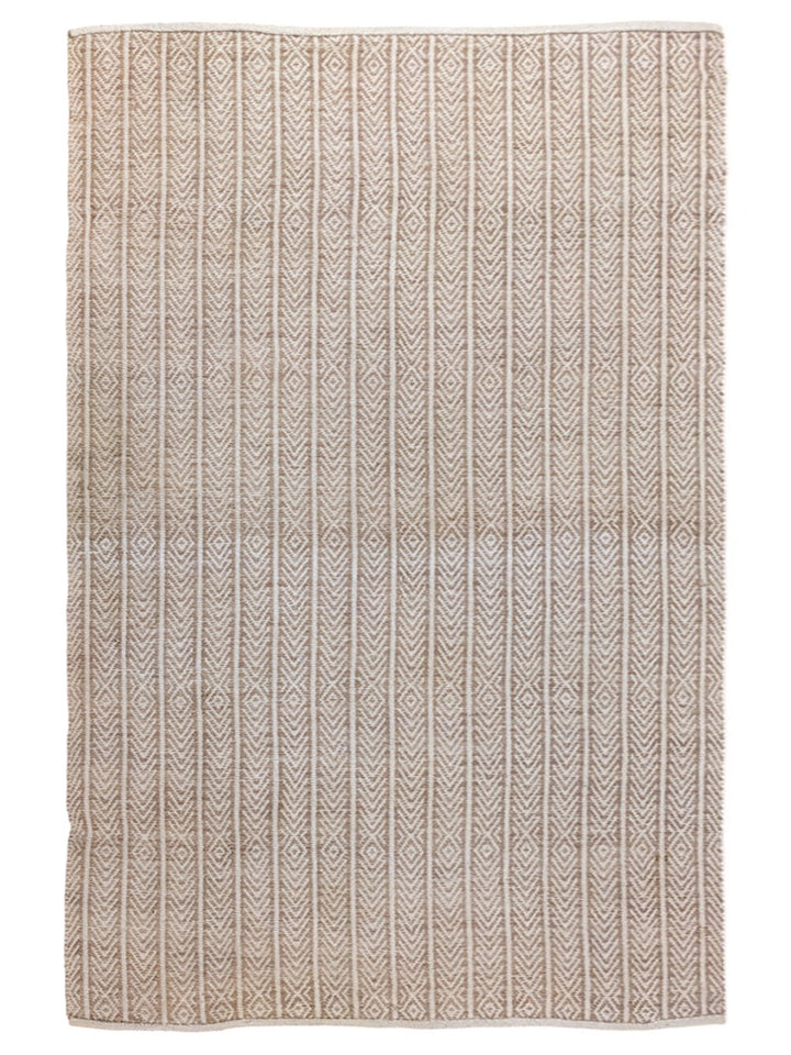 Loop Natural Jute Rug - Size: 6.11 x 4.8
