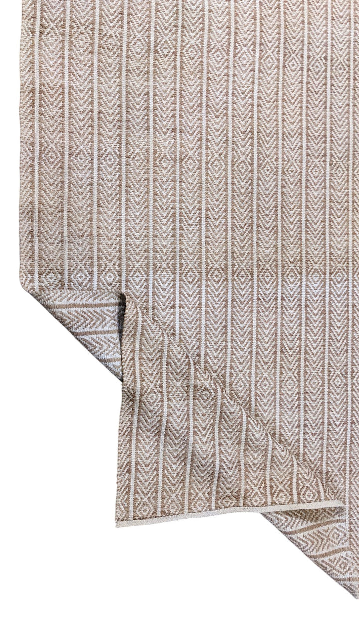 Loop Natural Jute Rug - Size: 6.11 x 4.8