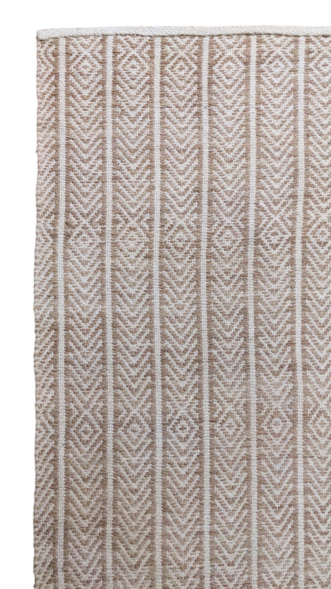 Loop Natural Jute Rug - Size: 6.11 x 4.8