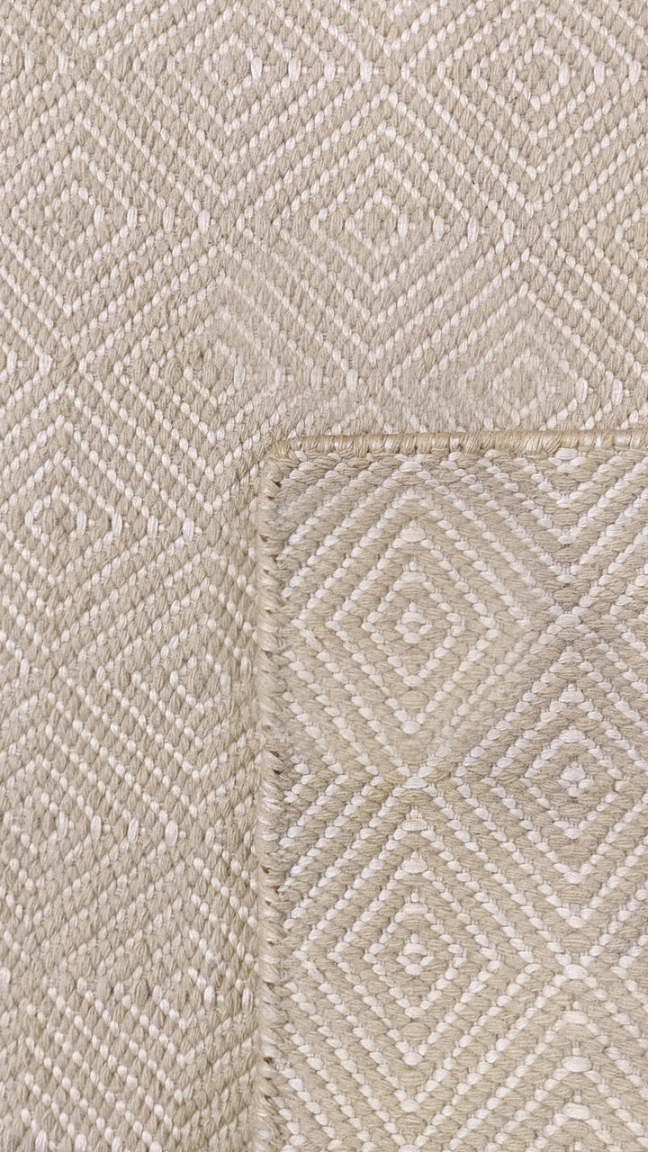 Modern Flatweave Rug - Size: 6.7 x 3.10