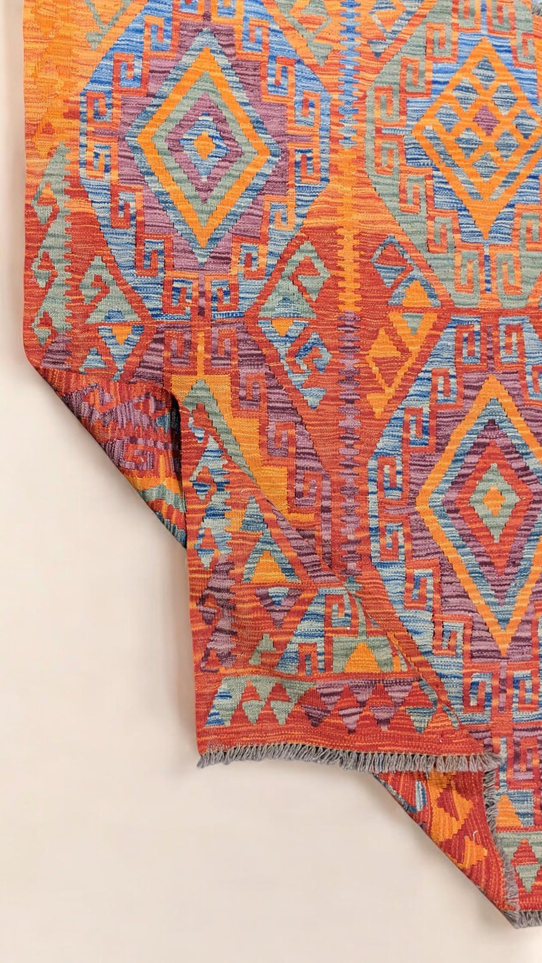 Lumena Afghani Maimana Wool Kilim Rug - Size: 5.10 x 4.1