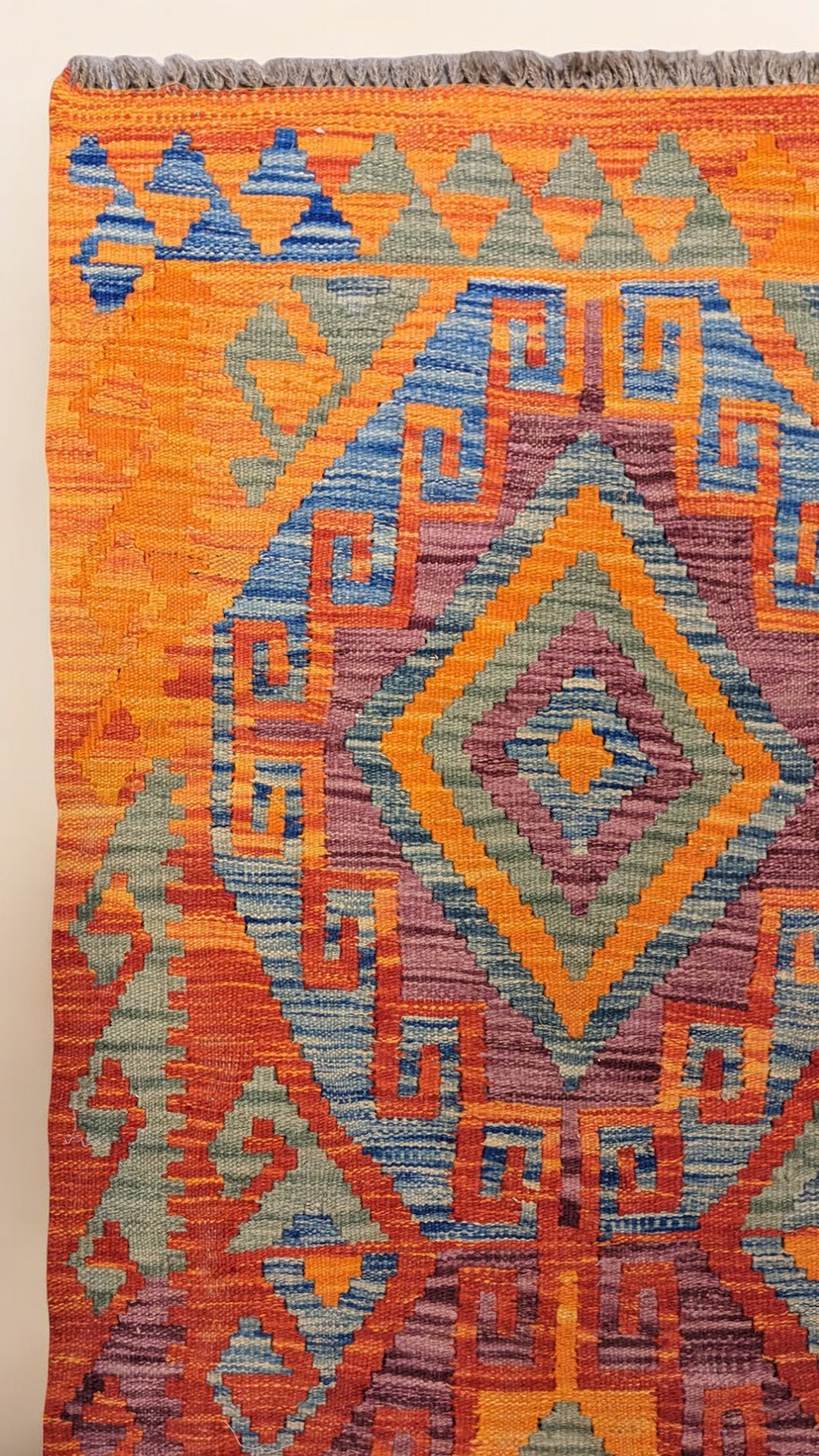 Lumena Afghani Maimana Wool Kilim Rug - Size: 5.10 x 4.1