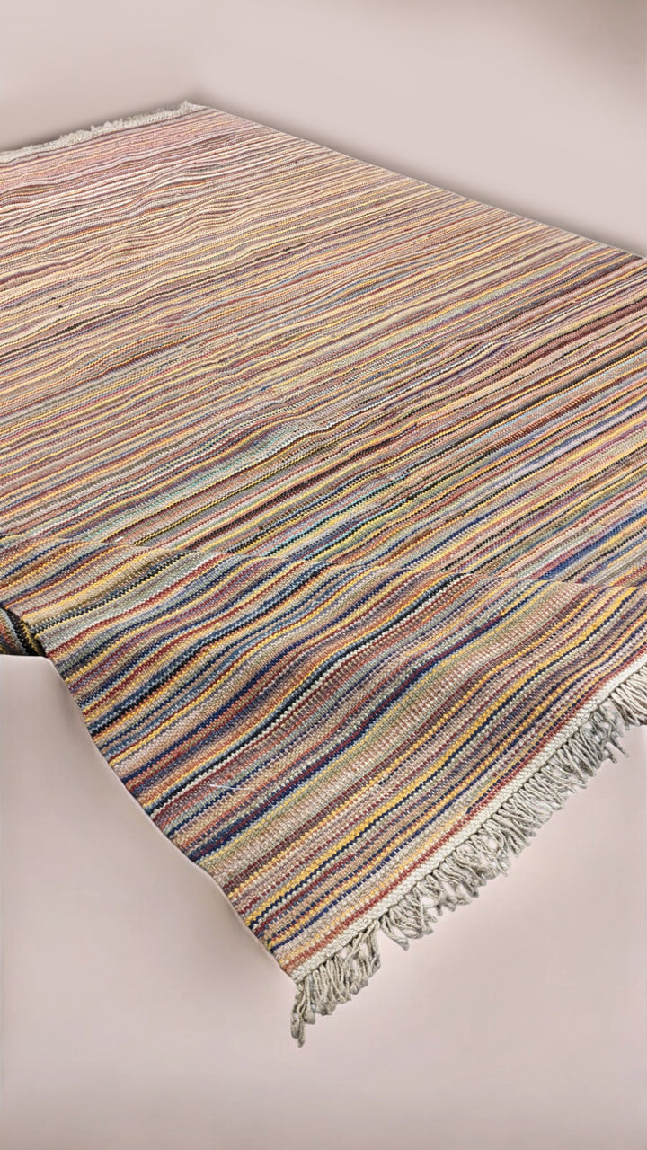 Rhythmic Modern Flatweave Wool Rug - Size: 8.2 x 5.10