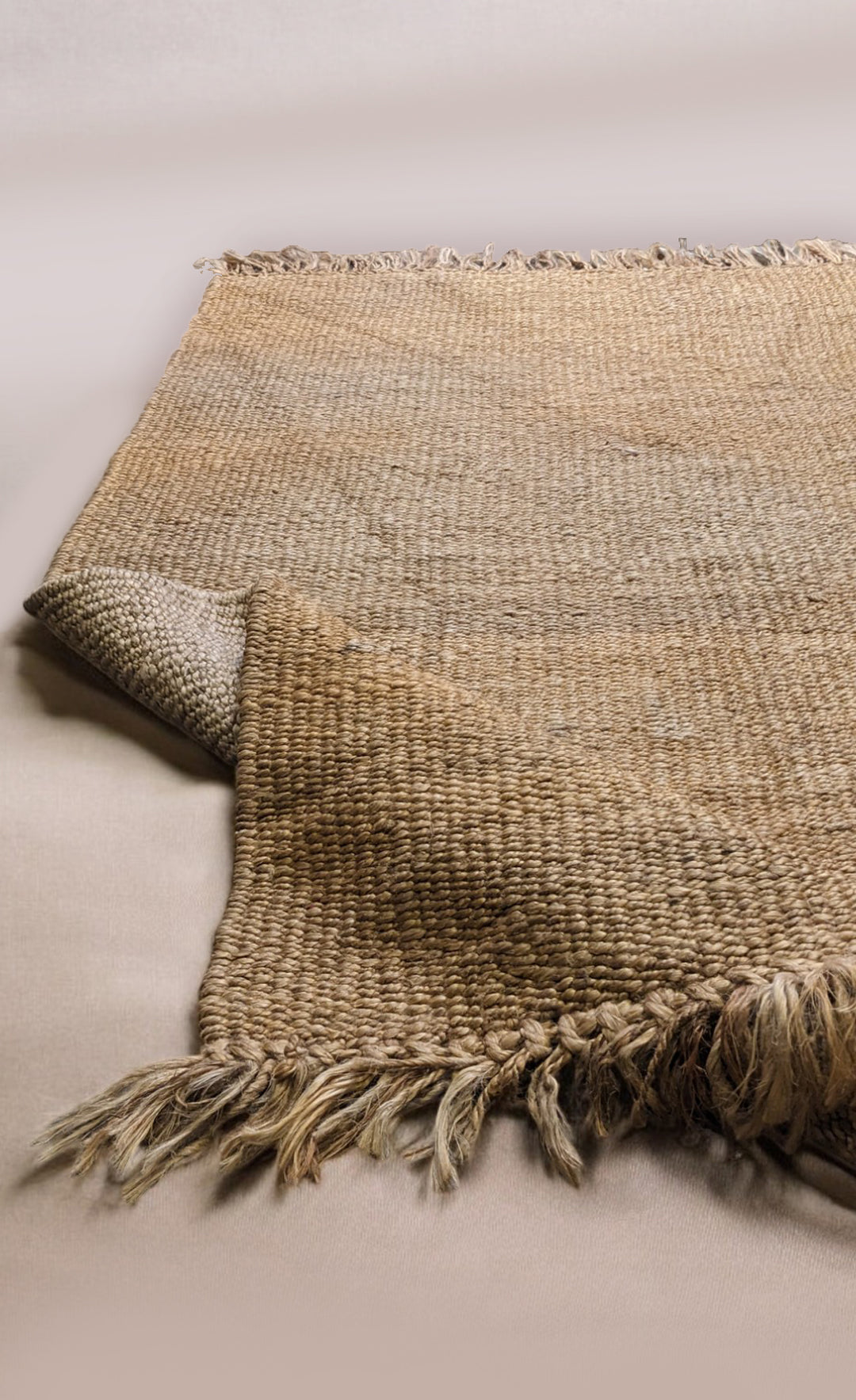 Loop Natural Jute Rug - Size: 6.8 x 4.9