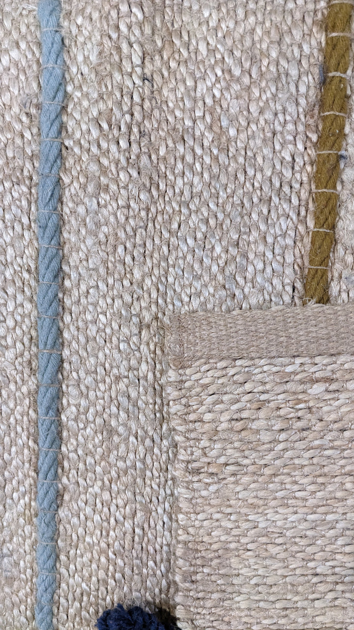 Xylo Natural Jute Rug - Size: 5.2 x 2.3