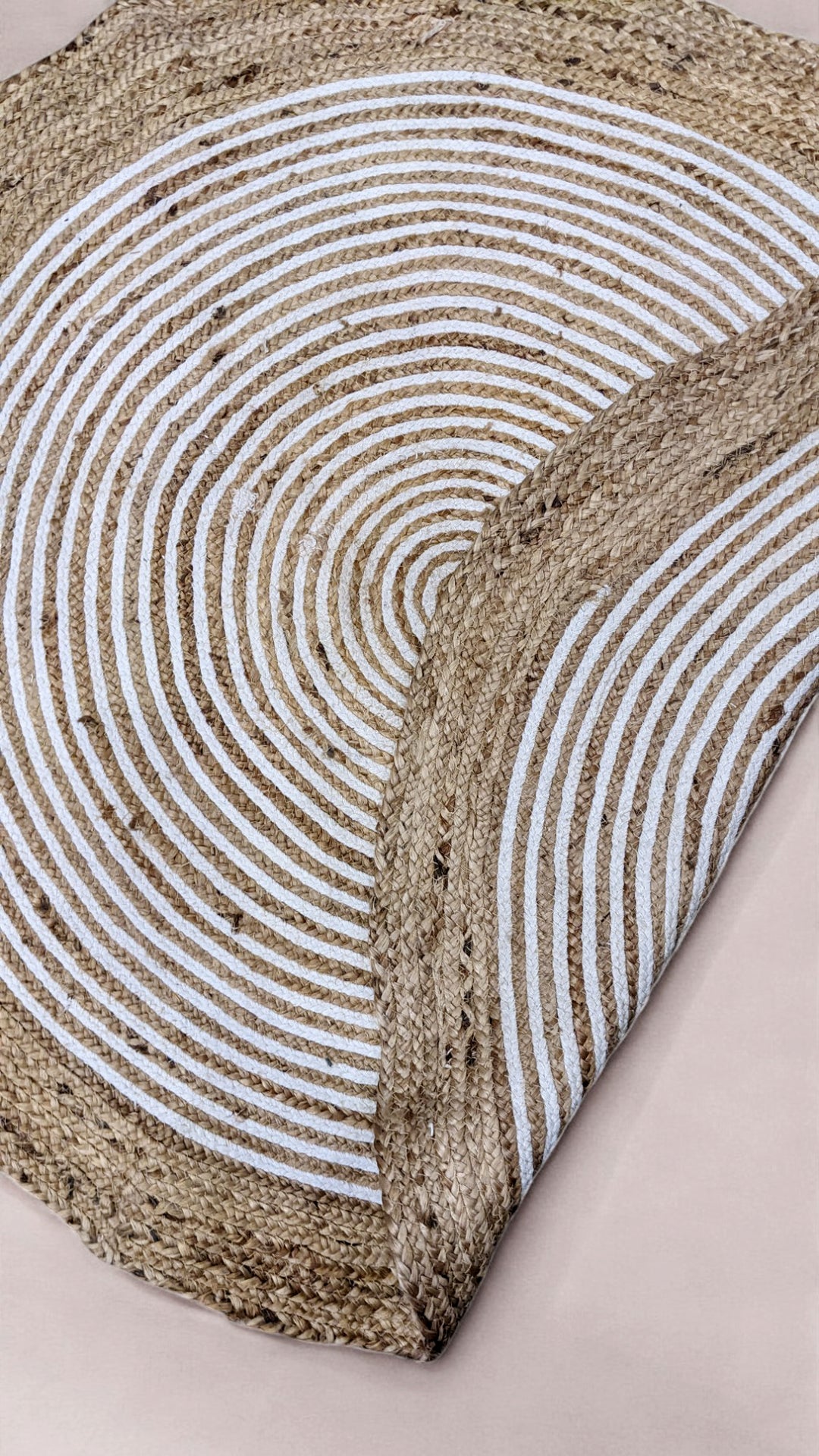 Braided Natural Jute Rug - Size: 3.10 x 3.10