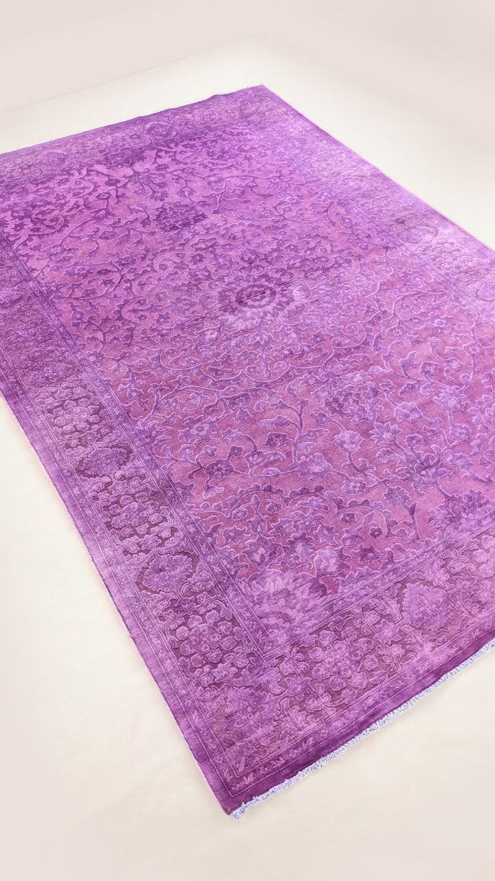 Oriental Silk Wash Chobi Rug- Size: 9 x 6