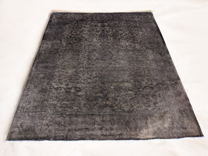 Kaiwha - Size: 10 x 8