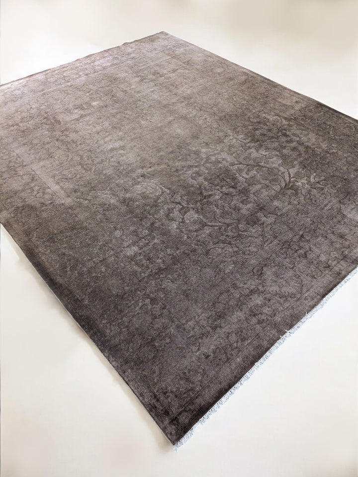 Kaiwha - Size: 10 x 8