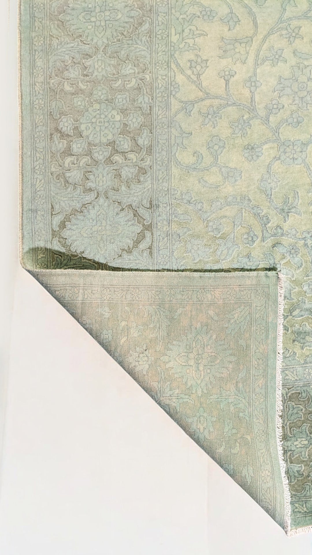 Lunex - Size: 10.1 x 8