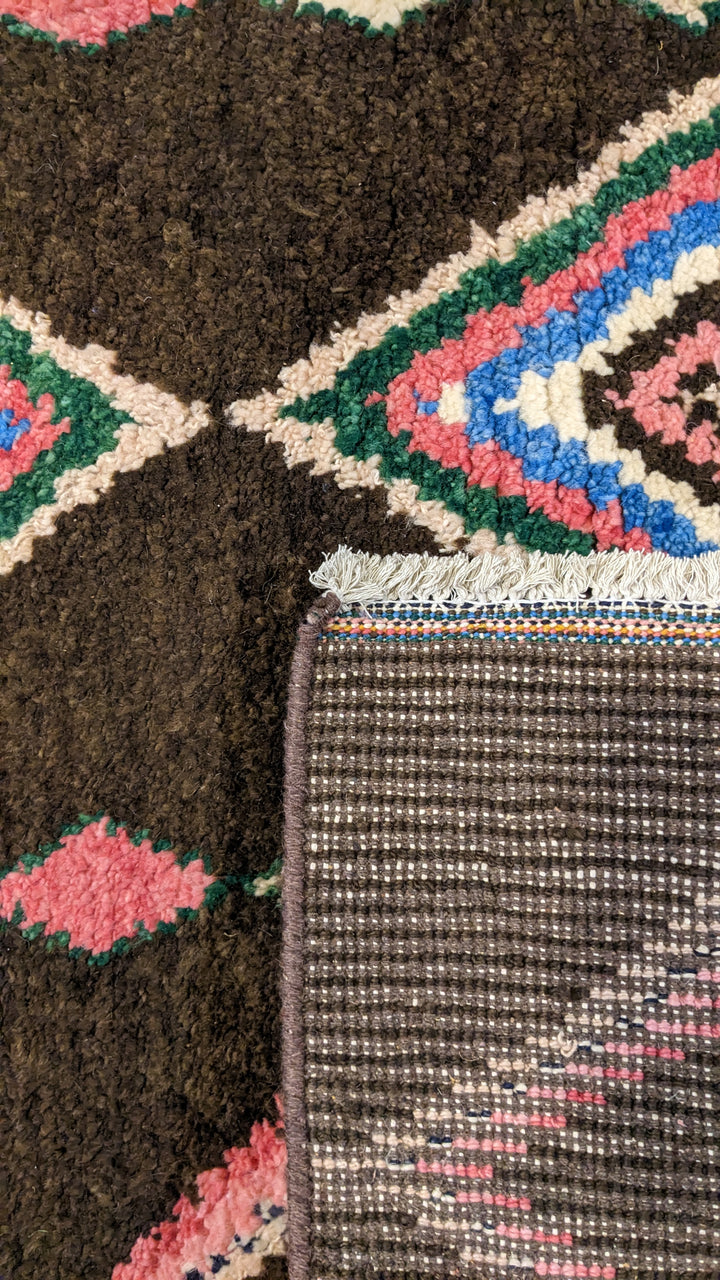 Moroccan Modern Rug - Size: 6.5 x 4