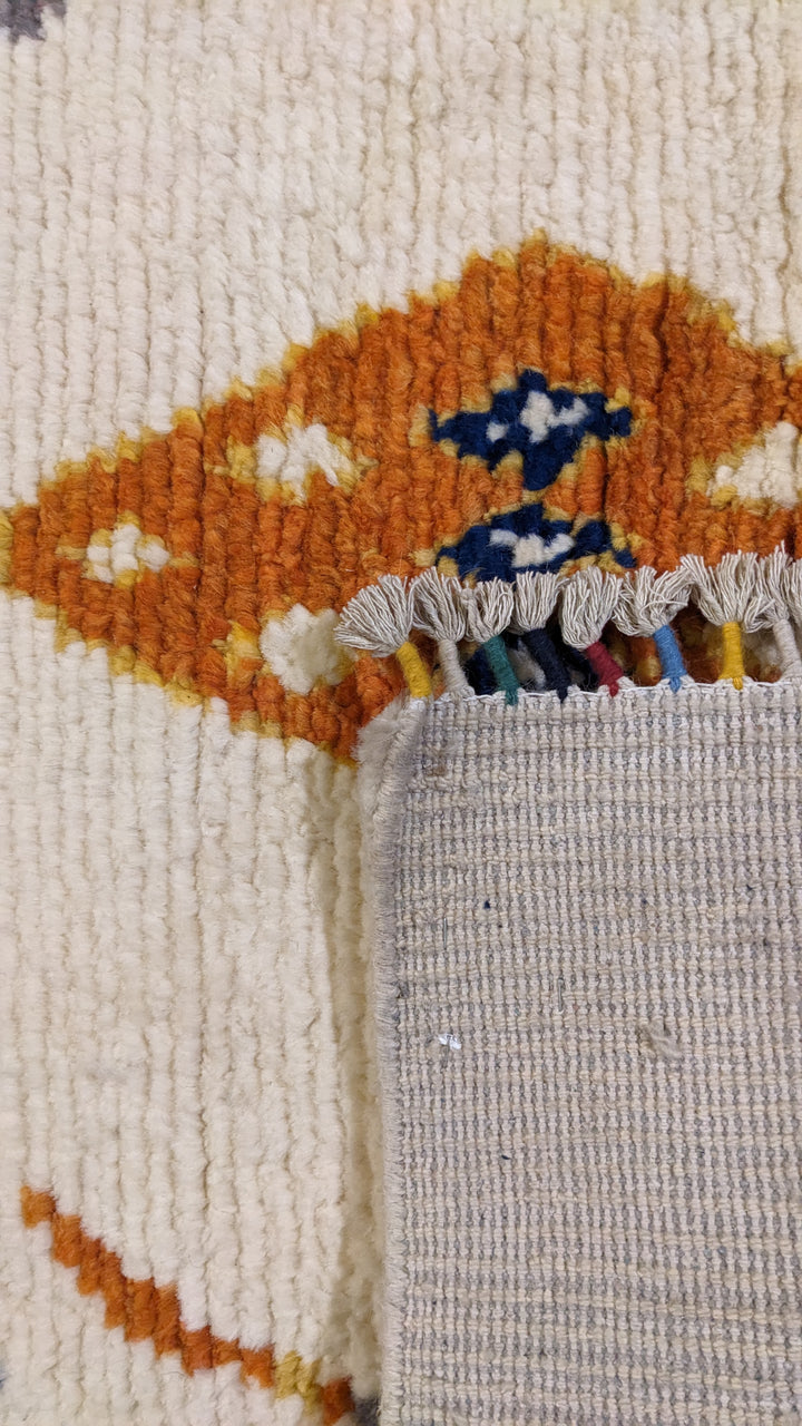 Neris Berber Wool Rug - Size: 10.8 x 7.8