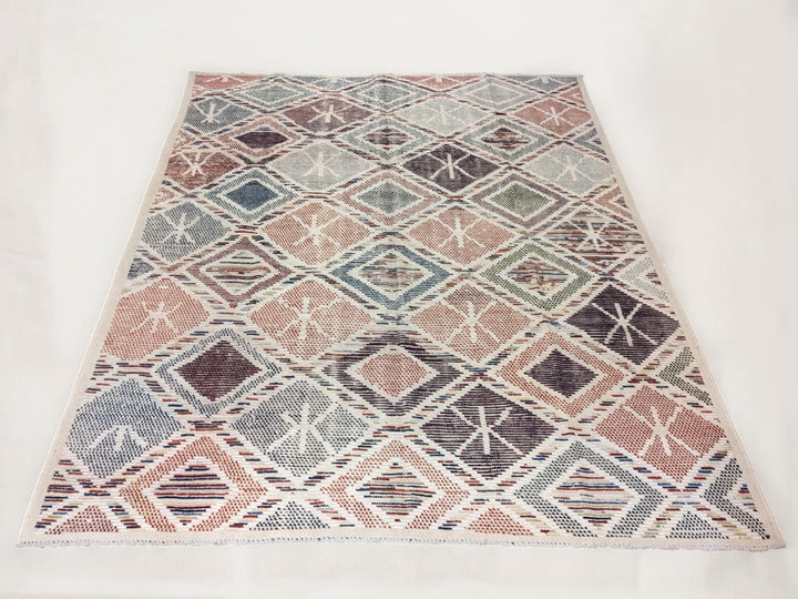 Moroccan Modern Rug - Size: 9.10 x 7.5