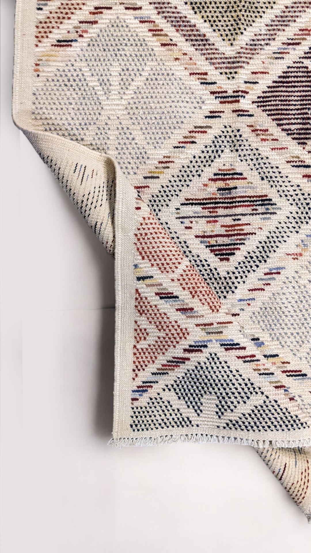 Moroccan Modern Rug - Size: 9.10 x 7.5