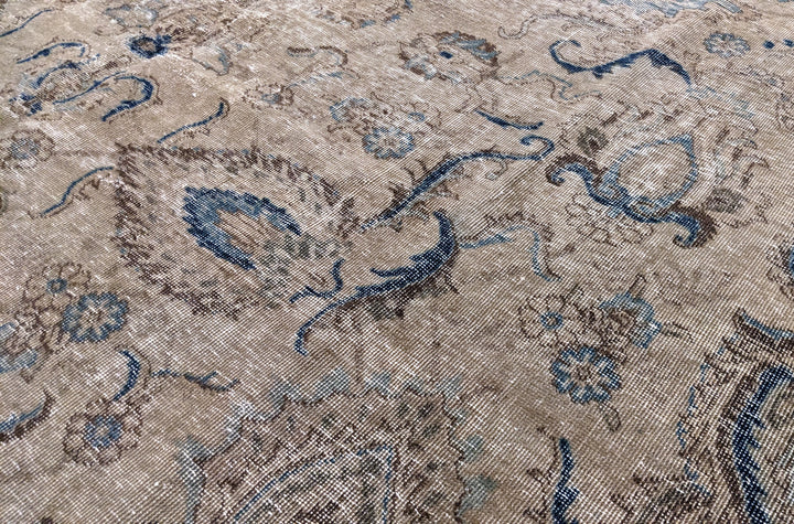 Virelle - Size: 7.10 x 6.10