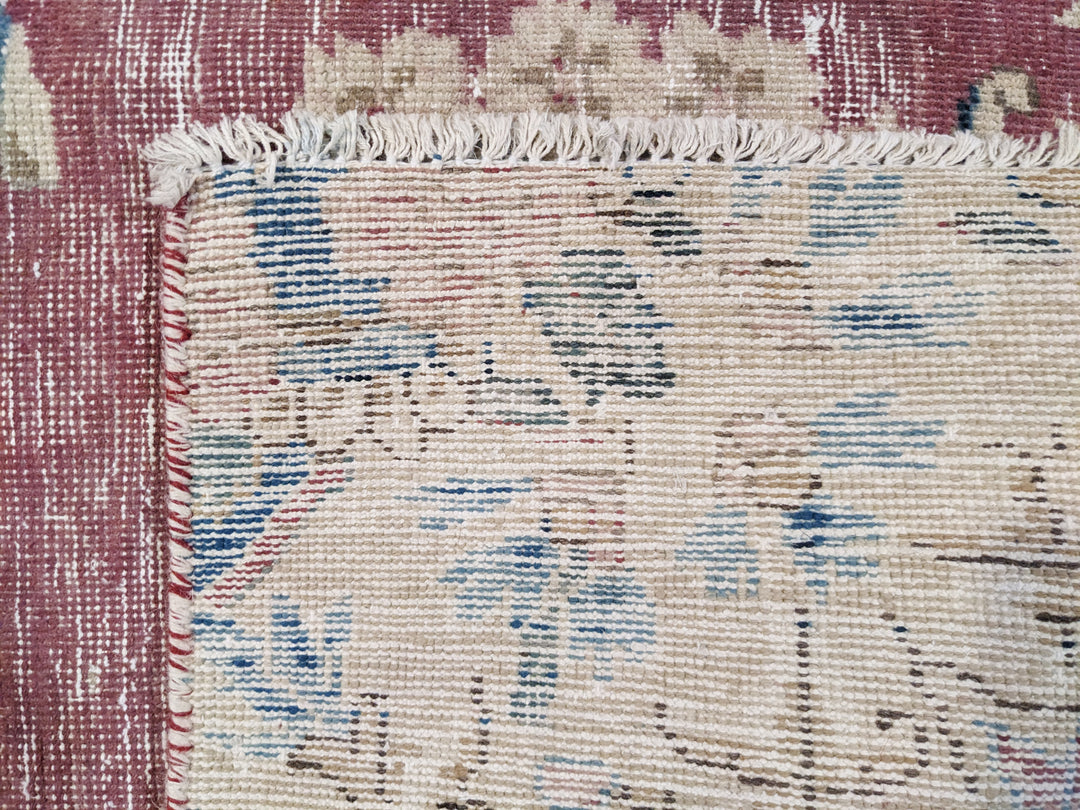 Faylen - Size: 8.11 x 6.4