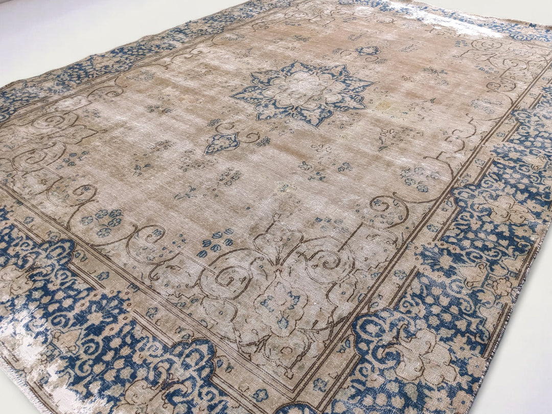 Kashan Persian Vintage Wash Rug - Size: 12.7 x 9