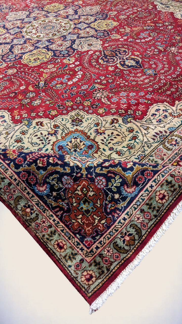 Kashan Persian Vintage Wash Rug - Size: 12.5 x 9.6