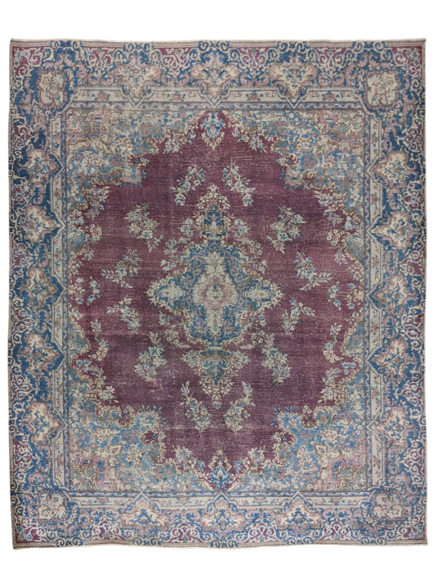 Ferola - Size: 11 x 9.1