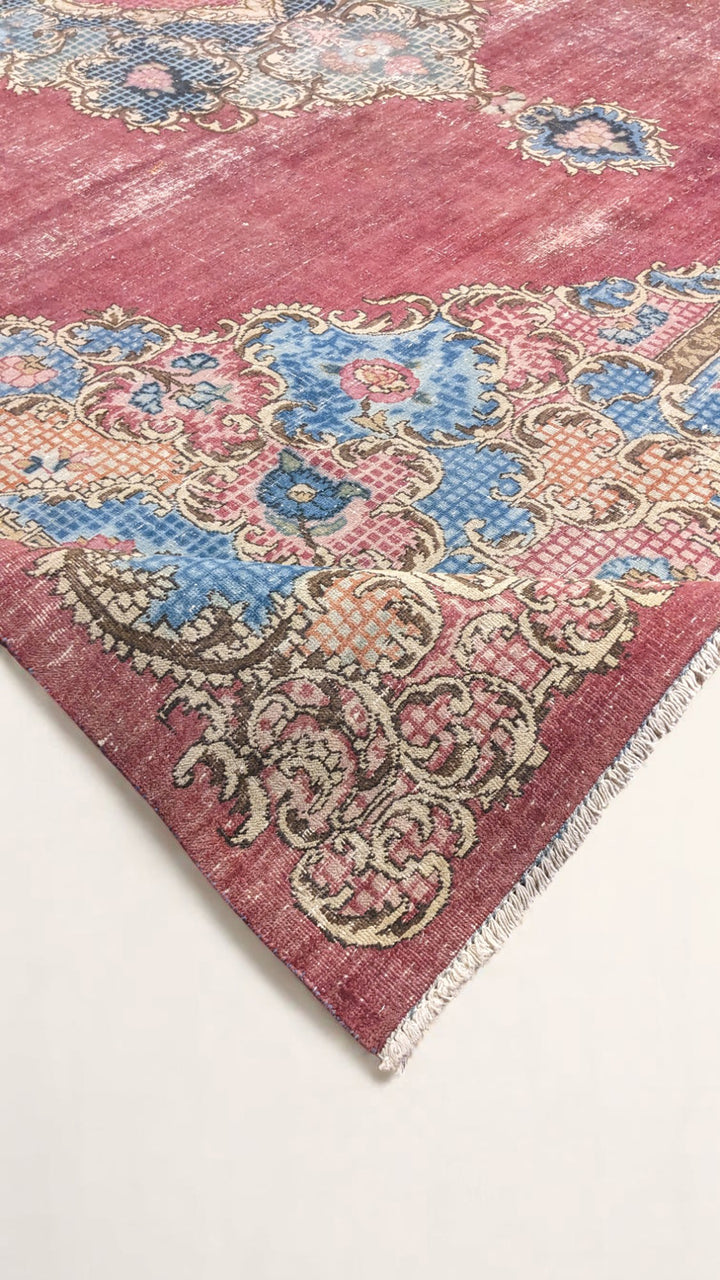 Kashan Persian Vintage Wash Rug - Size: 12.7 x 10.4