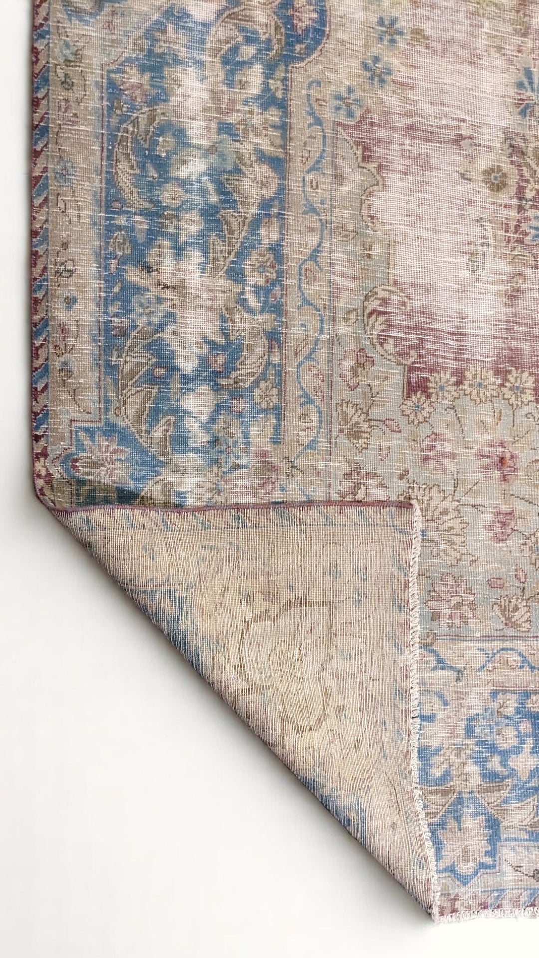 Kashan Persian Vintage Wash Rug - Size: 13.8 x 9.10