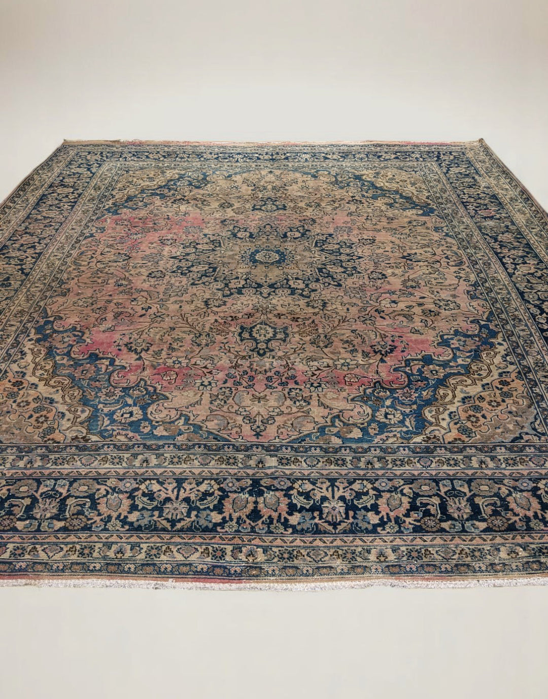 Kashan Persian Vintage Wash Rug - Size: 12.10 x 9.11
