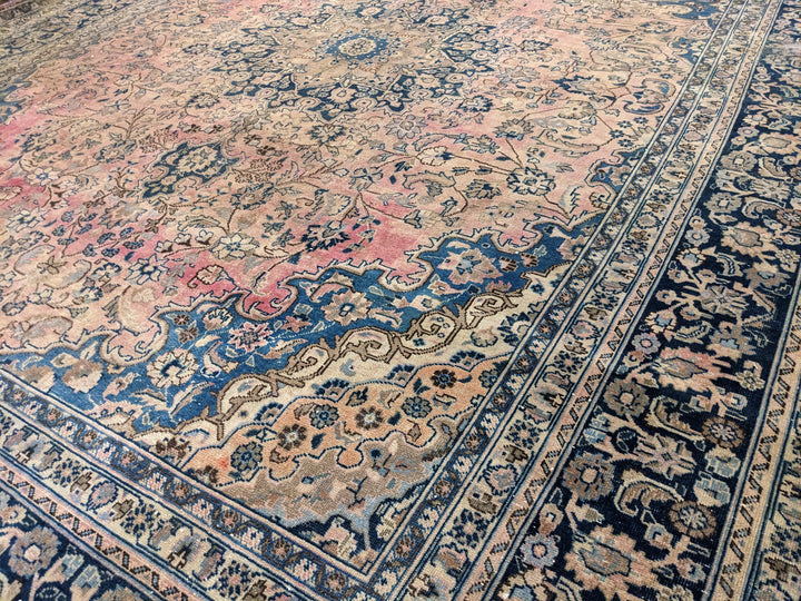 Kashan Persian Vintage Wash Rug - Size: 12.10 x 9.11